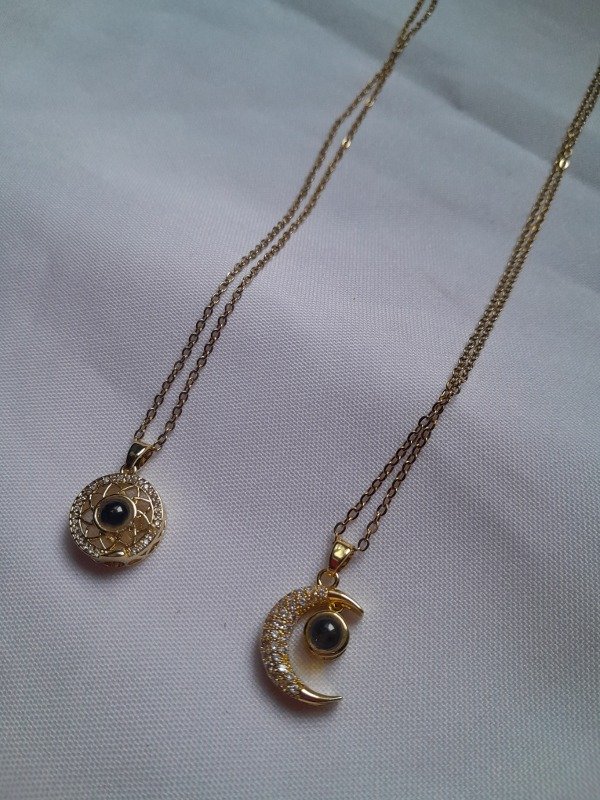 Producto - collares de "te amo" en 100 idiomas