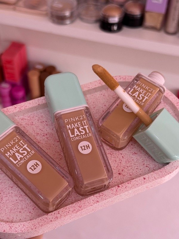 Producto - CORRECTOR PINK 21