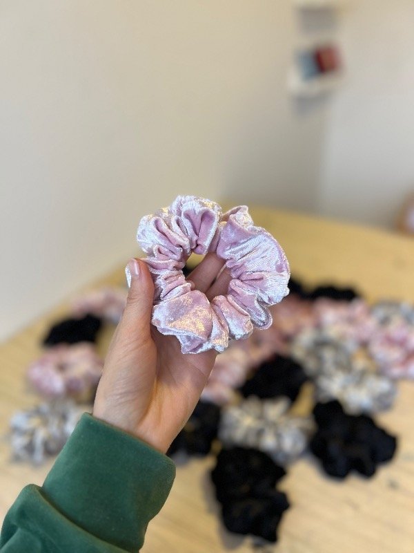Producto - Scrunchies de Terciopelo Mayorista x10 Unidades