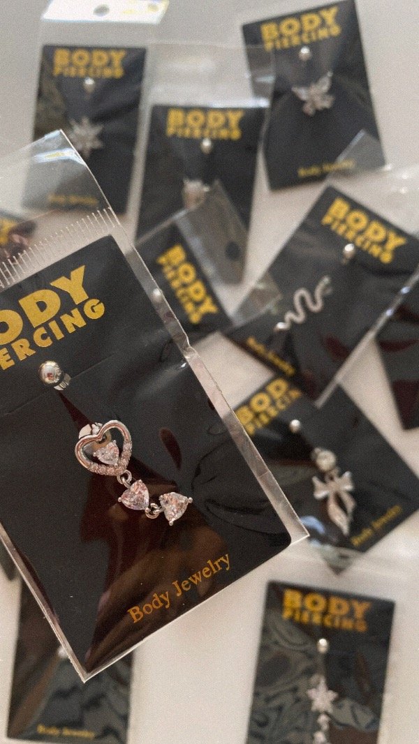 Producto - Piercing ombligo. Corazón