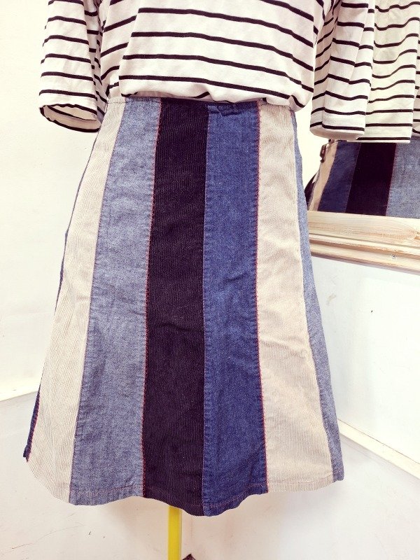 Producto - Pollera corta MATERIA