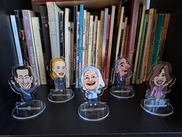 Producto - Combo de Figuras Militantes