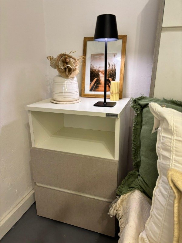 Producto - MESA DE LUZ SEDA 2 CAJONES