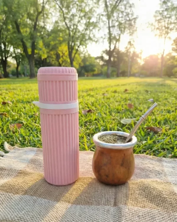Producto - Set Yerbera y Azucarera con Tapa a Rosca / Práctico y Hermético
