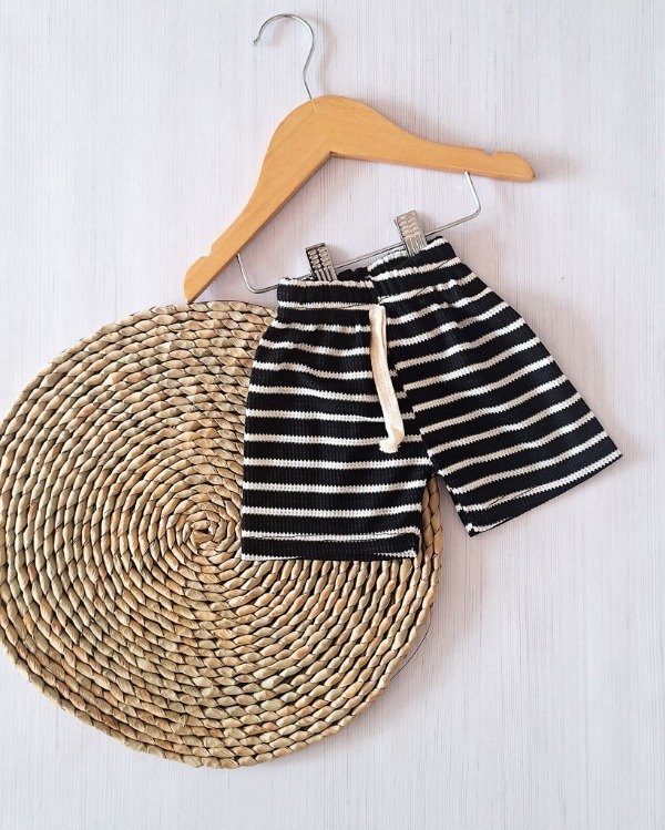 Producto - Short Wafle Panal Líneas Negro