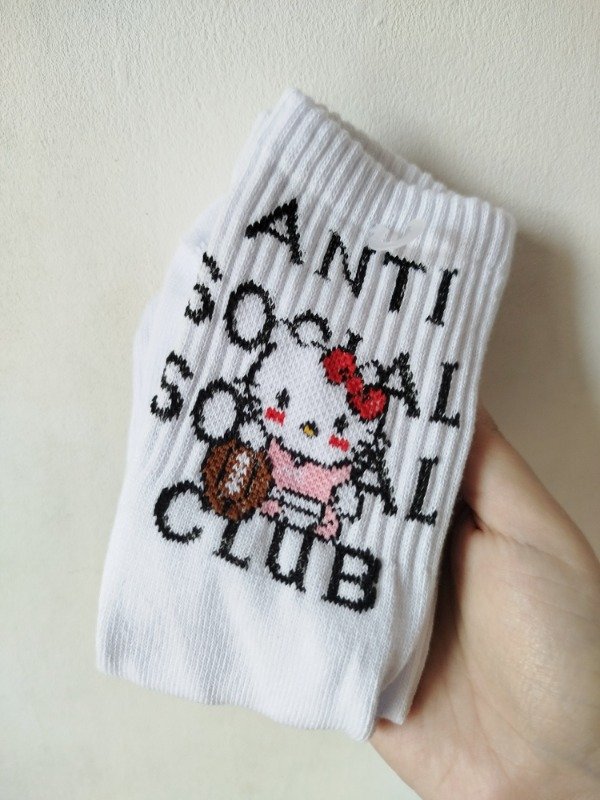 Producto - Tenis animado Kitty anti social social club