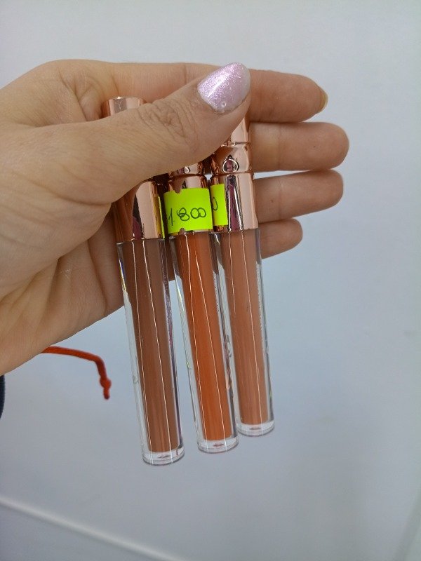 Producto - Labiales matte nude