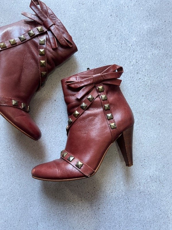 Producto - Botitas tachas y moños - 1