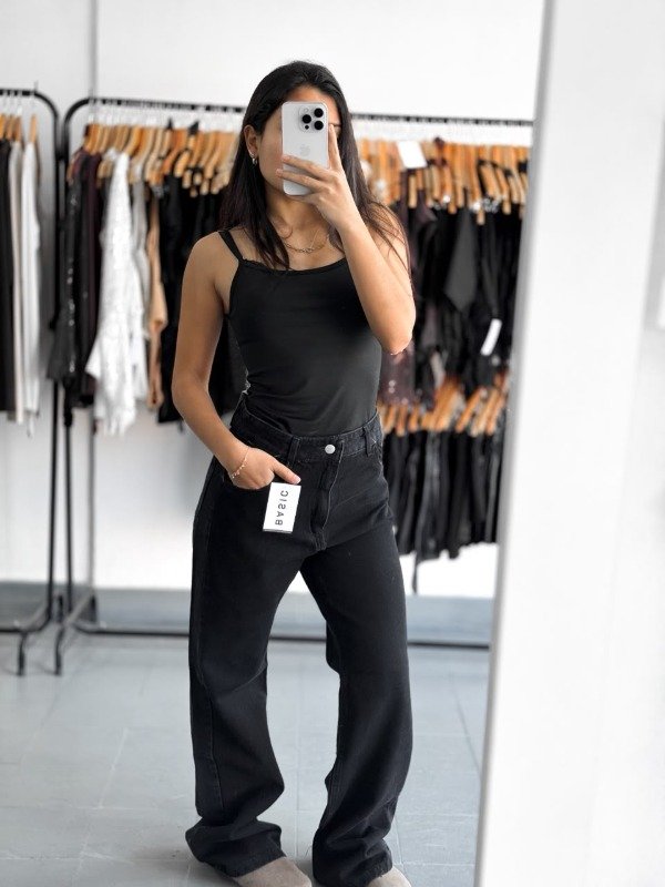 Producto - Jean Wide leg Siri tiro alto negro