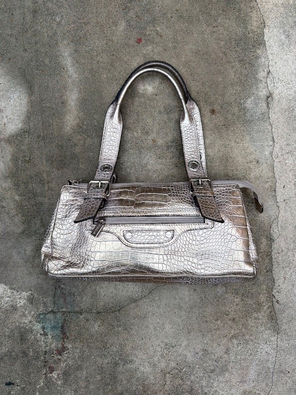 Producto - Minibag Reptil Prune