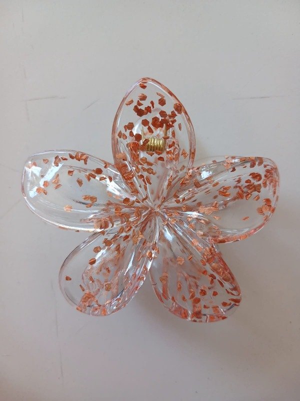 Producto - Broche p/pelo 7.5cm Flor Hawaiana Estampa Transparente M04
