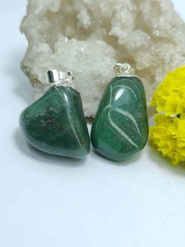 Producto - Dije de Piedra Cuarzo Verde Rolado Baño en Plata