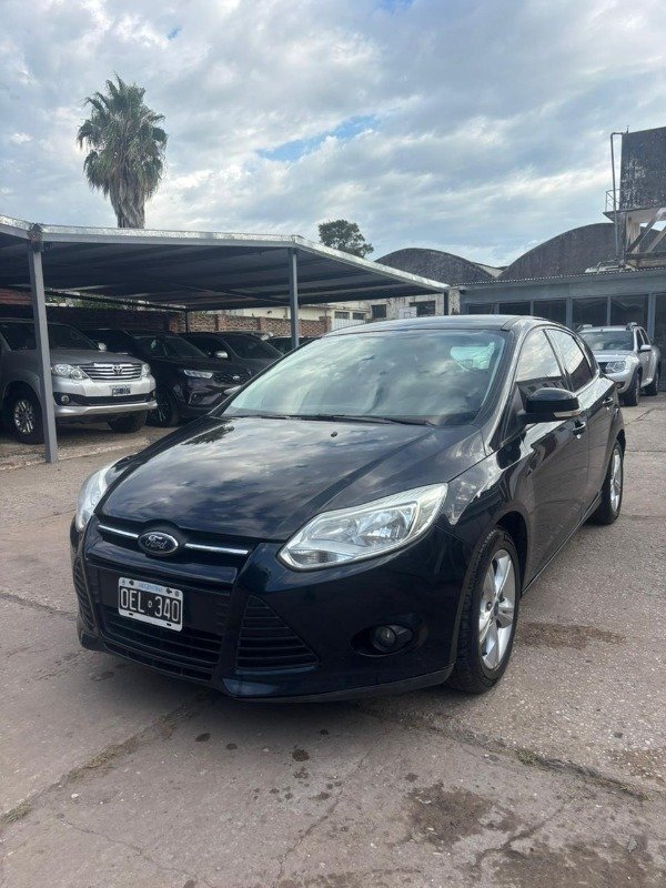 Producto - Ford Focus S 1.6 2014