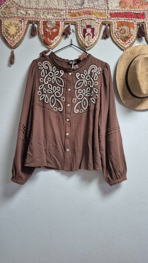 Producto - Camisa Krem