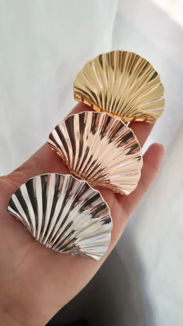 Producto - Broche metal caracolas 3 colores