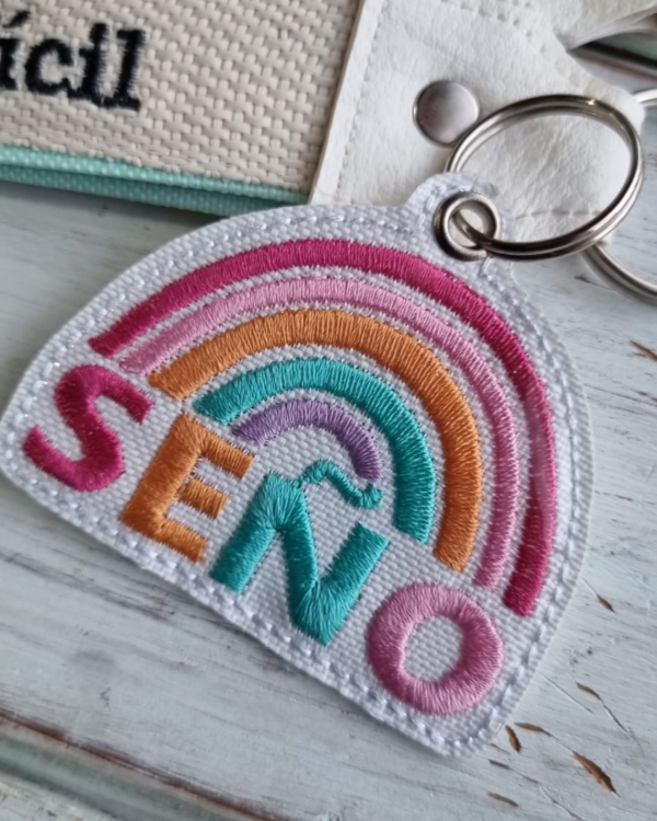 Producto - Charms para Llaveros Cinta - Venta Individual - Accesorios - " Arco Iris Seño"