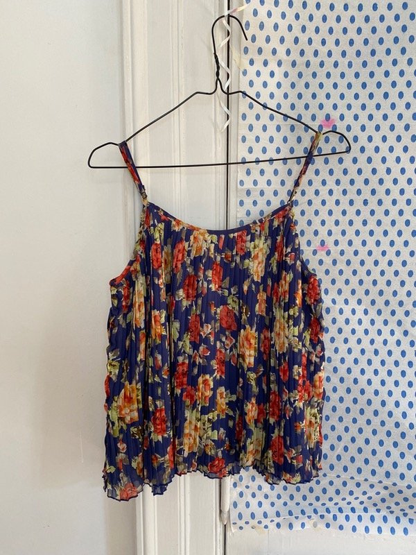 Producto - blusa plisada