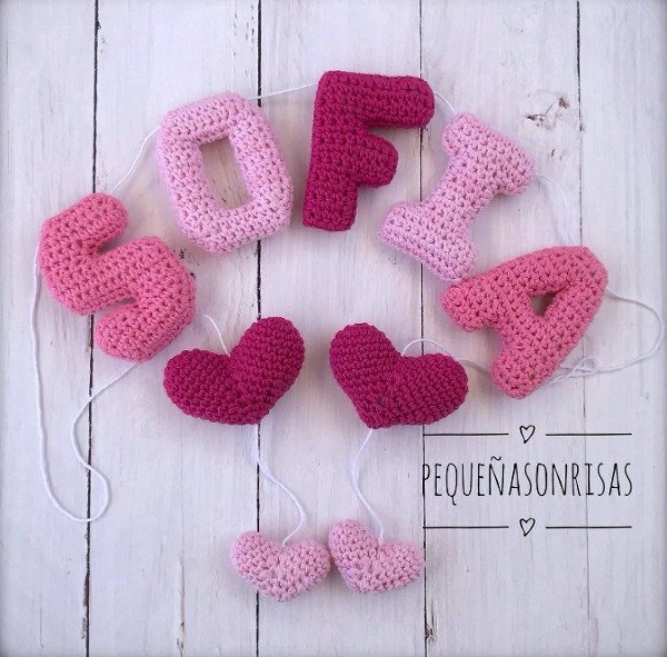 Producto - Cartel de 5 letras con 4 adornos - 3