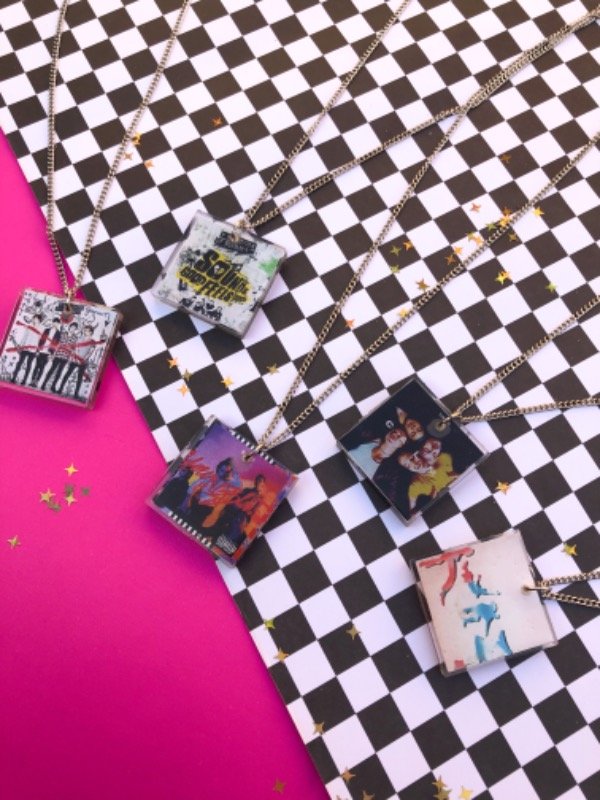 Producto - Cadenitas CD 5SOS