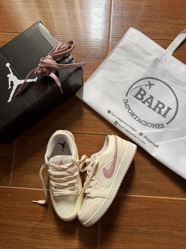 Producto - JORDAN LOW ROSAS