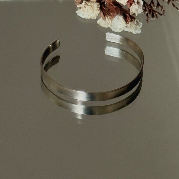 Producto - ESCLAVA LISA DE 0,6 cm