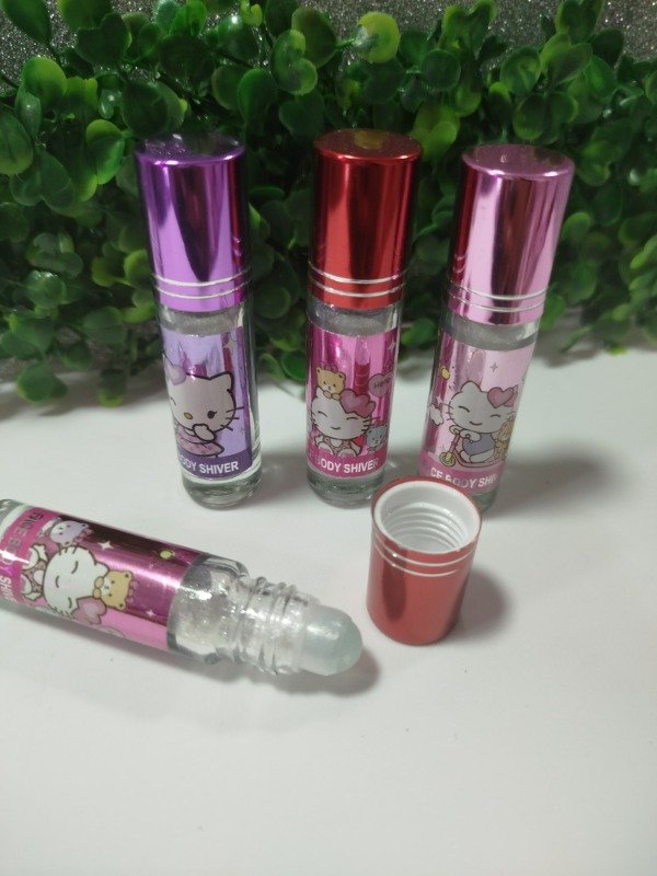 Producto - POLVO DE HADAS KITTY CON ROLL ON