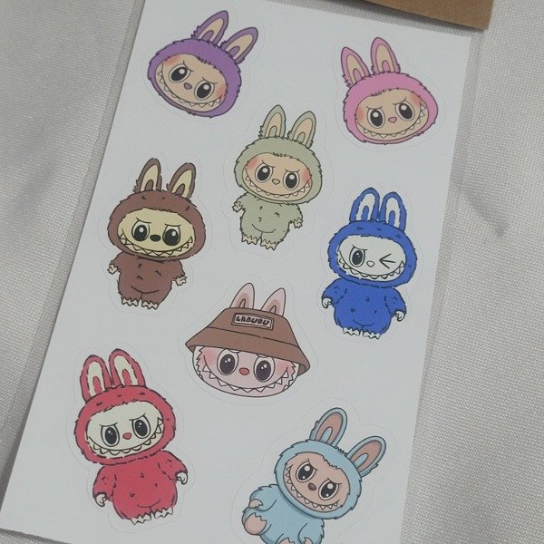 Producto - STICKER PLANCHA LABUBU