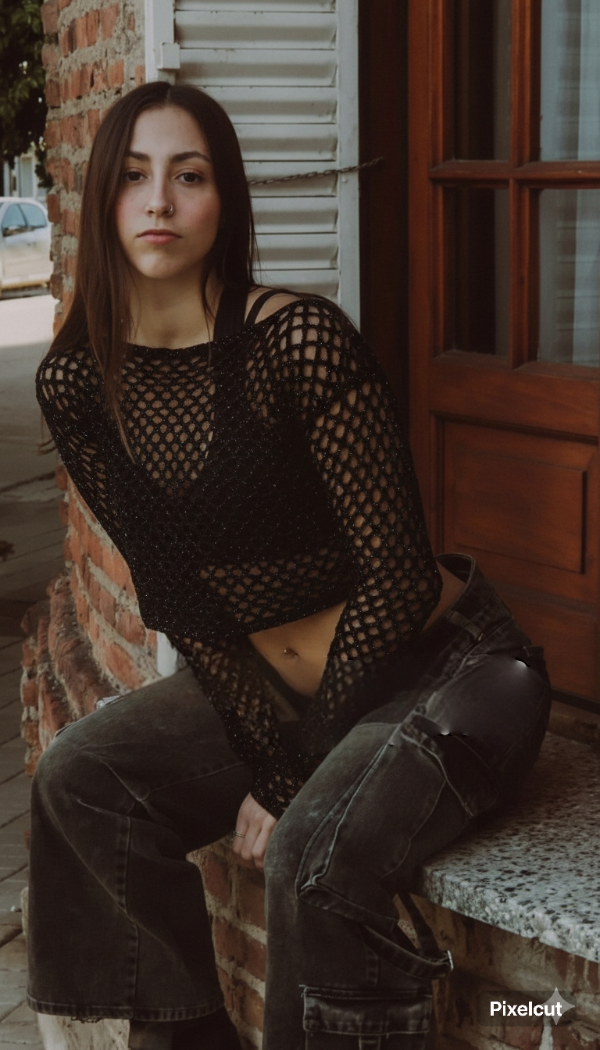 Producto - Remera calada