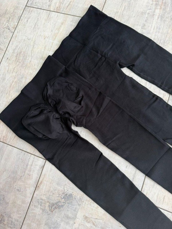 Producto - Calz Negra con Frunce
