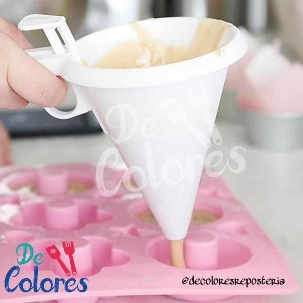 Producto - Dispenser embudo /masas