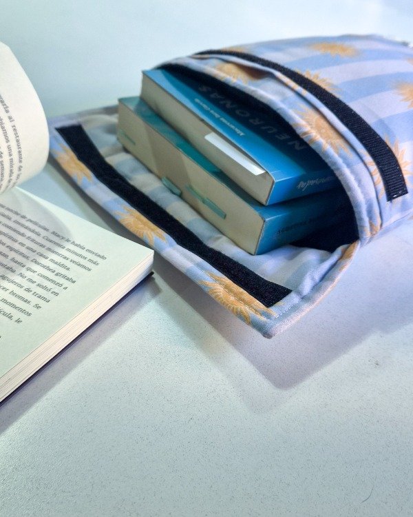 Producto - Funda para libros extra estándar Sol de Mayo IMPERMEABLE - 1