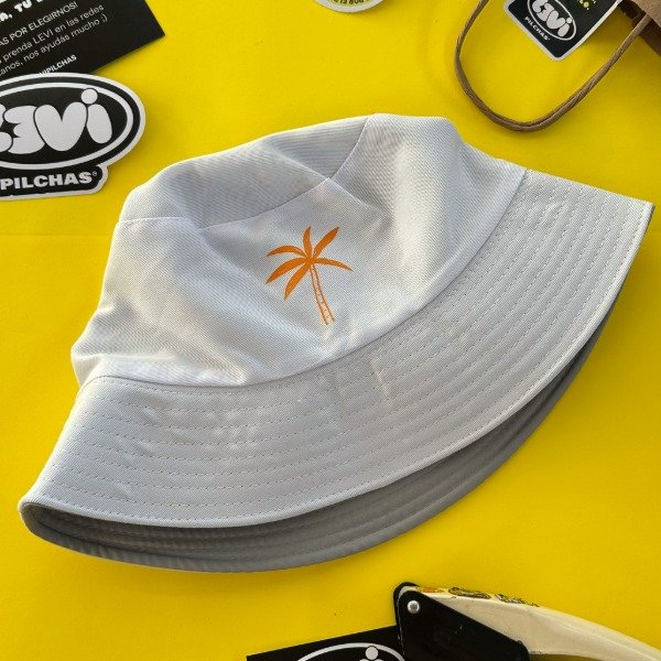 Producto - Pilu PLAYA blanco/gris