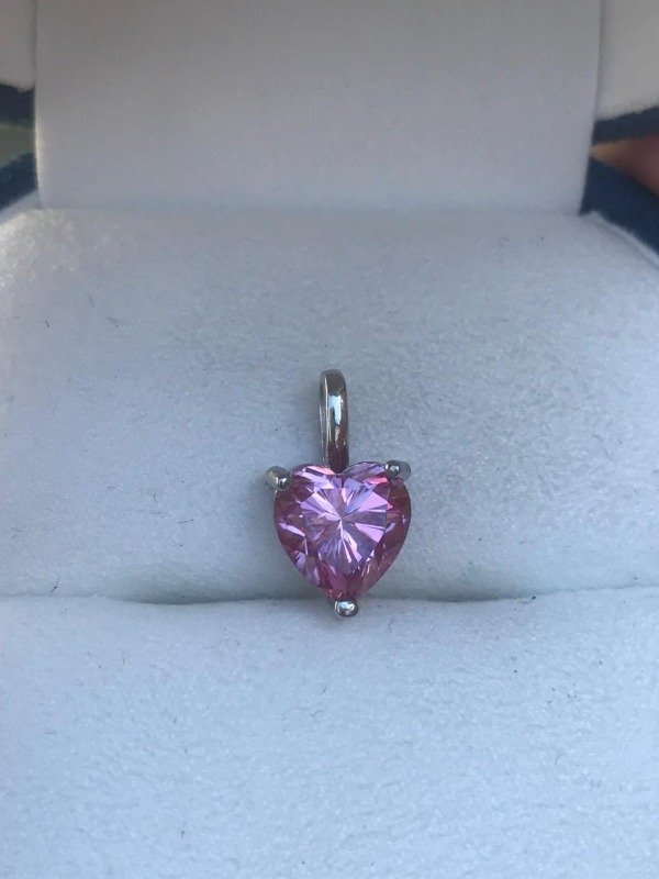 Producto - DIJE CORAZÓN DE MOISSANITA PINK PLATA 925