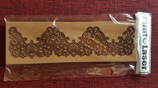 Producto - Puntillas - 28 x 9 cm - Cod. 310 picos continuados