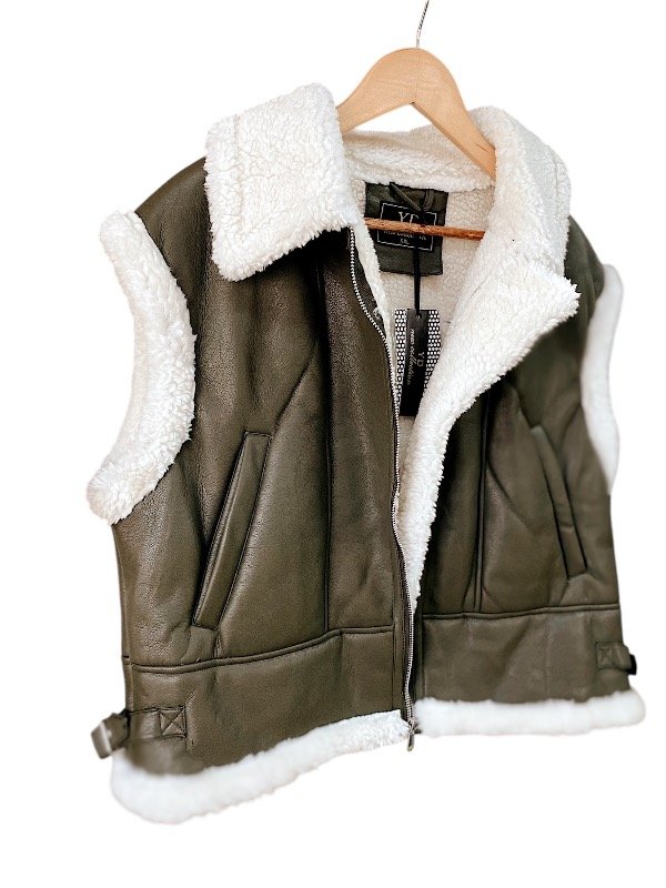 Producto - chaleco gamulán MAITENA verde militar