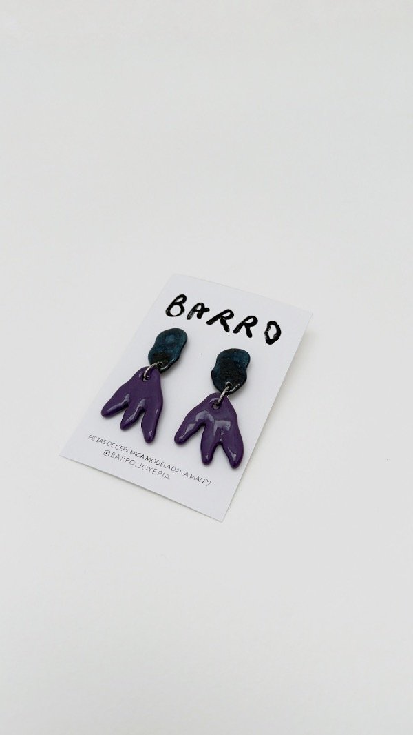 Producto - Arete movimiento azul y violeta