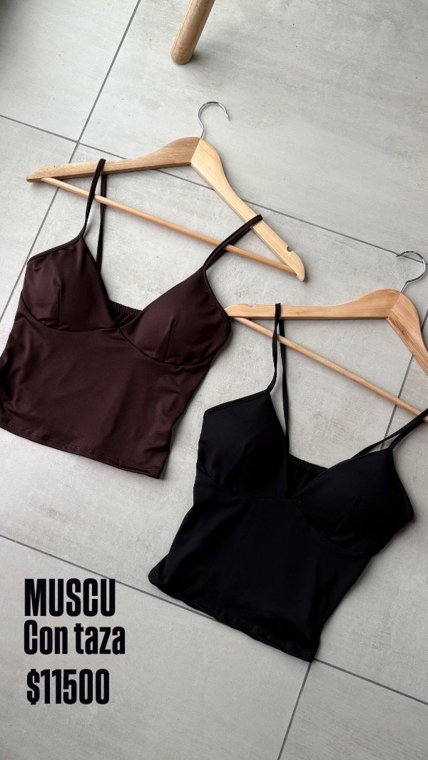 Producto - Musculosas con taza