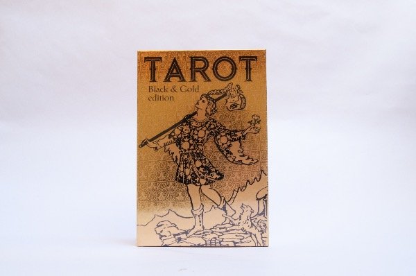 Producto - Gold and Black Edition