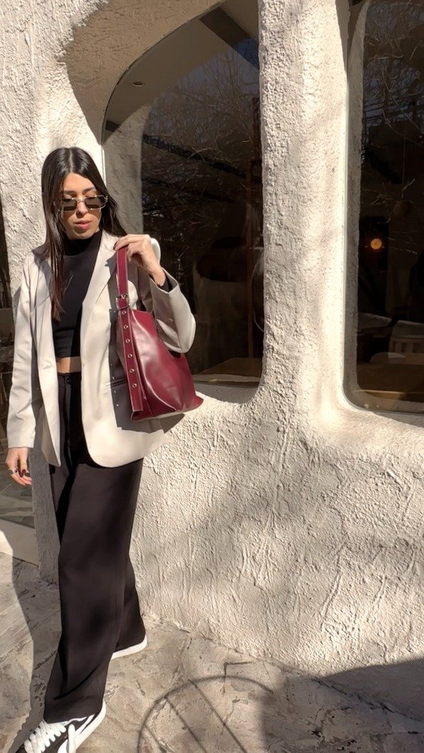 Producto - Tote Bruna Cherry
