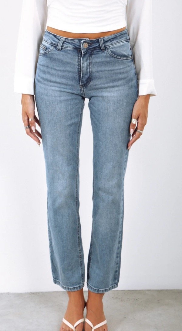 Producto - Straight DATA