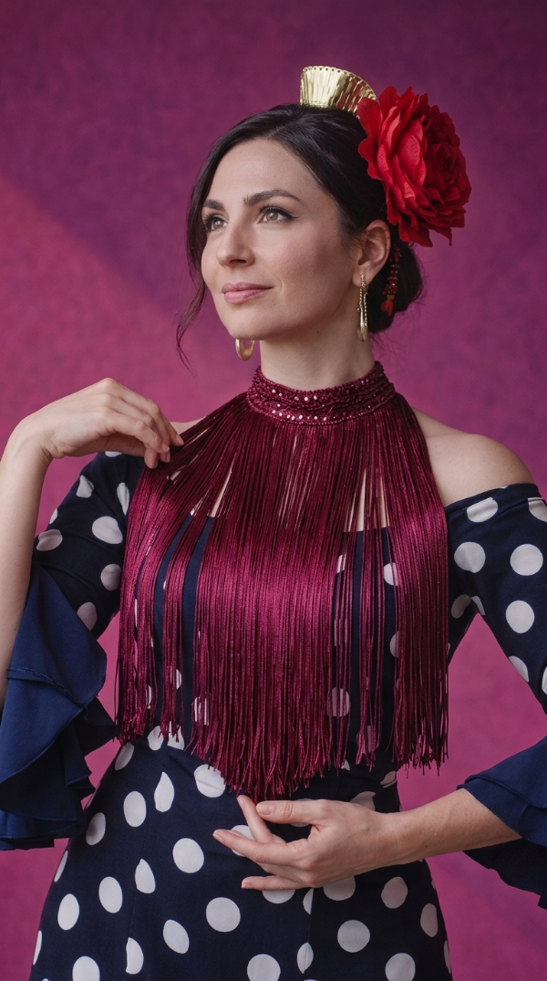 Producto - Collar De Flecos De Seda Recto Bordó
