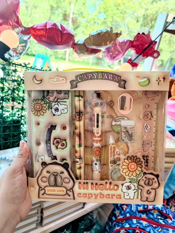 Producto - Set escolar Hi Hello