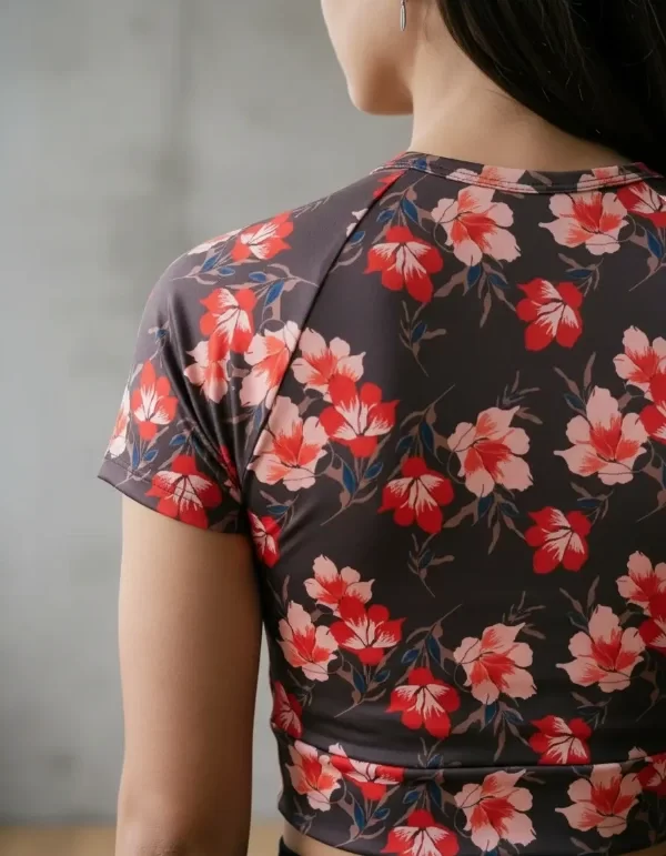 Producto - CROP TOP FLORAL CHOCOLATE - 3