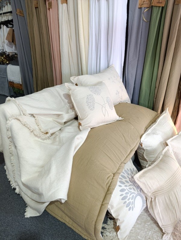 Producto - Pillows reversibles en tusor para sillón 0.70x1.80