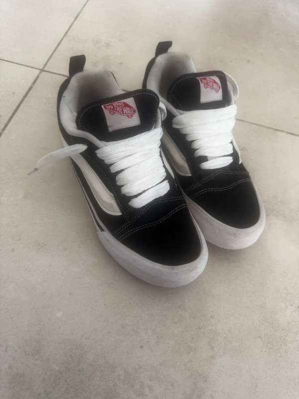 Producto - VANS TALLE TALLE 38 - 25 CM