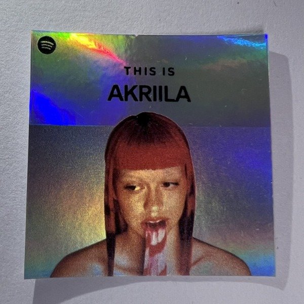 Producto - AKRIILA THIS IS