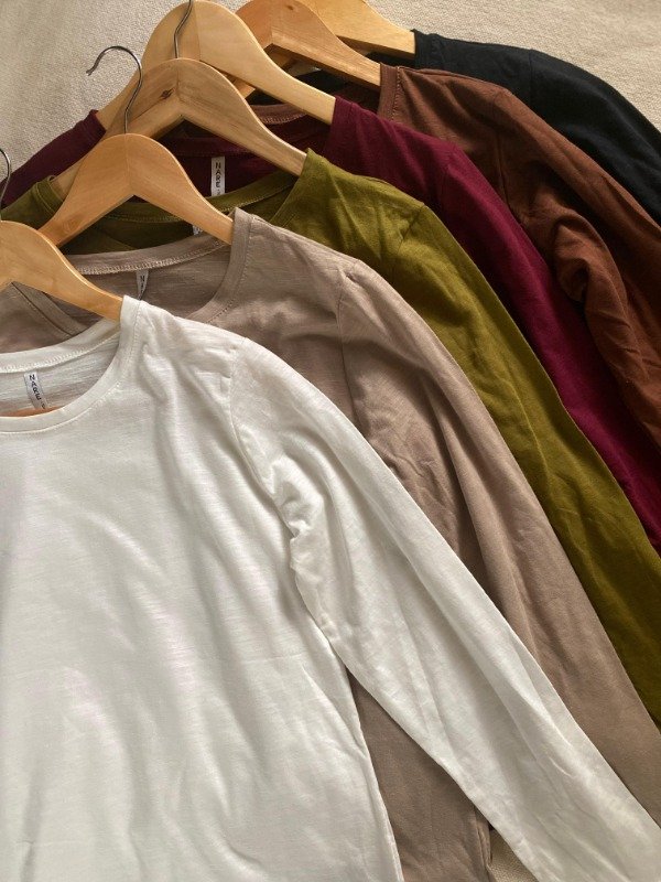 Producto - Remera basic five