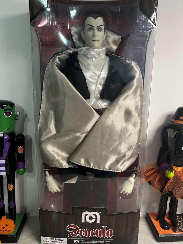 Producto - Drácula Mego 60cm