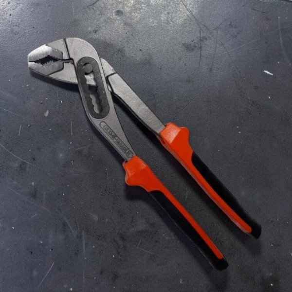 Producto - PINZA PICO DE LORO.