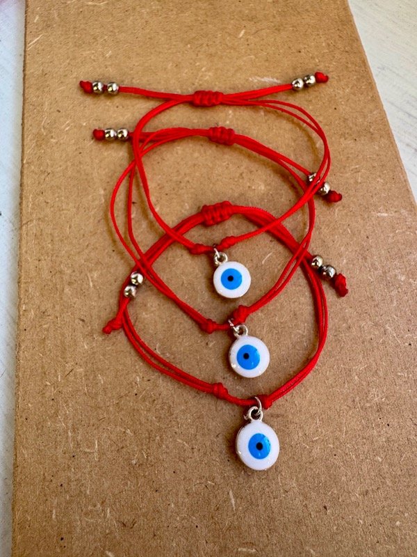 Producto - Pulsera - protectora roja